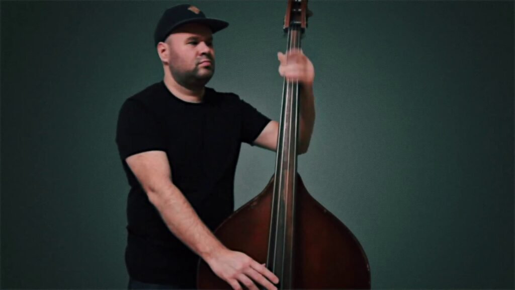 double bassist Vladimir Kalina